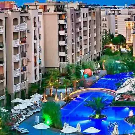 Apartmán Апартамент С 1-Й Спальней В Каскадас. 10 Бассейнов! Море В 700 Метрах! *